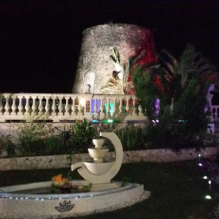 Le Moulin De La Baie Piscine Vue Mer Льо Мул Екстериор снимка